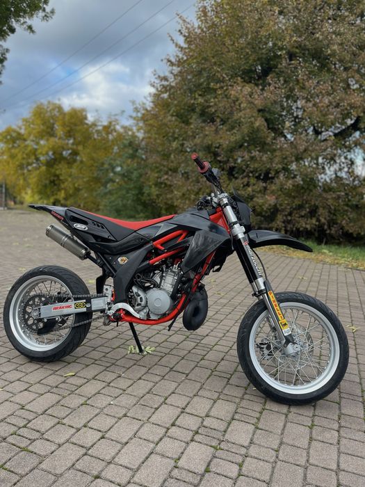 Supermoto Aprilia sx125 мотоцикл супермото