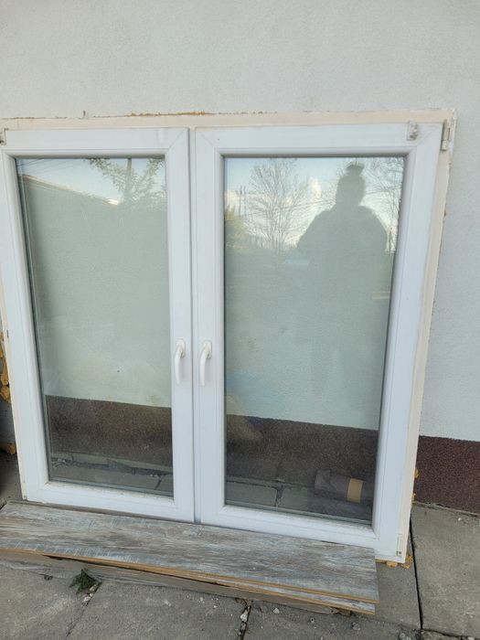 Okno białe z demontażu