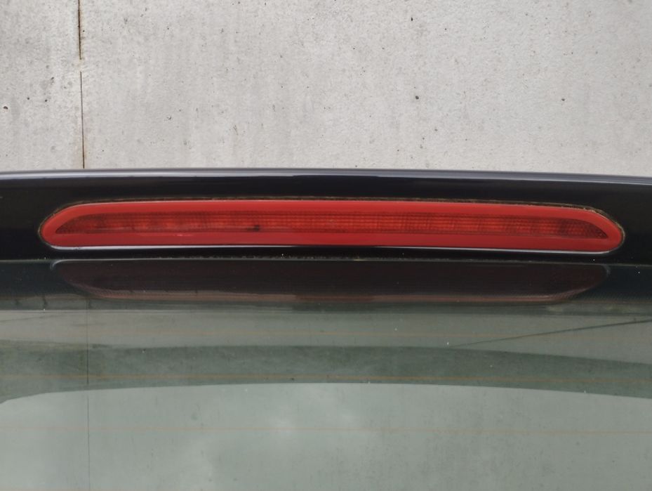 Крышка багажника Passat B6