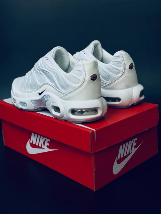 Красовки найк мужские / белые спортивные красавки nike лето / кроссовки найк спортивные на каждый день / найк nike мужские найки