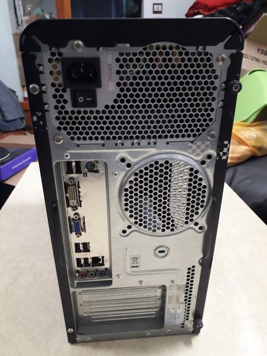 Komputer stacjonarny po formacie