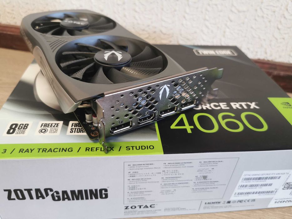 Gráfica nVidia RTX 4060 8GB
