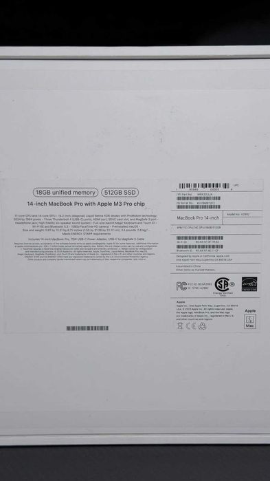 MacBook Pro M3 Pro - 18GB RAM / 512GB SSD c/ Caixa + Carregador