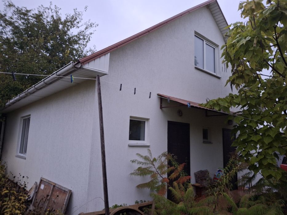 Продам свій будинок Мар'янівка ( Житомирська траса), 50км від м. Нивки