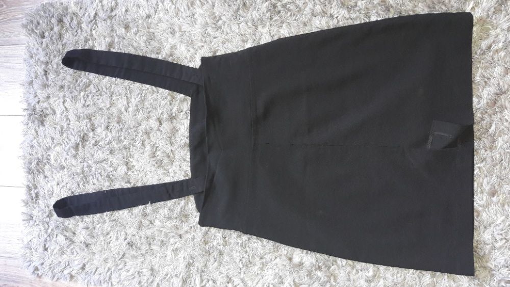 Elegancka czarna spódniczka na szeleczkach rozm.40/42