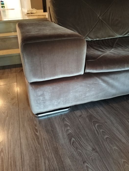 Vendo sofá com chaise longue em bom estado
