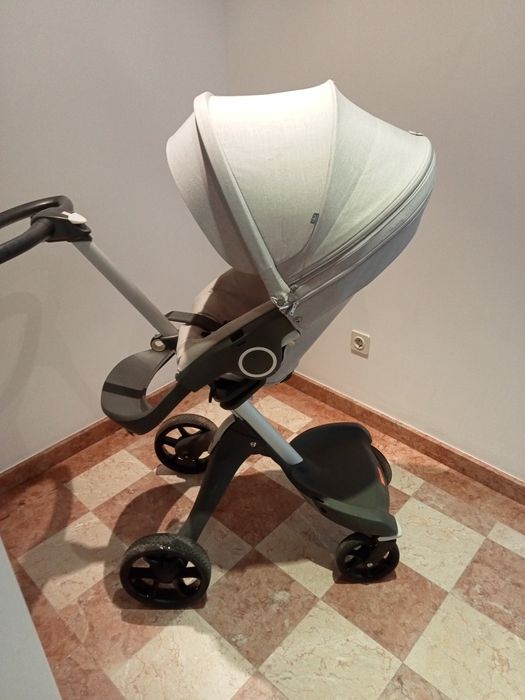 Carrinho bebe stokke