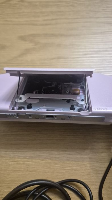 Psp 2000 рожевий