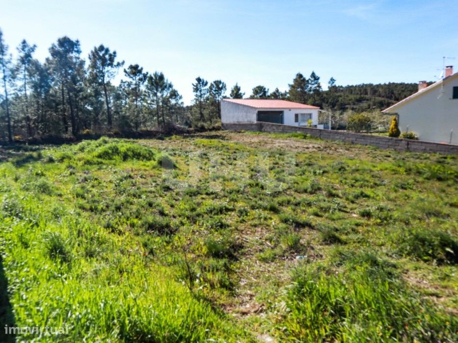 Lote de Terreno Urbano para venda em S. Vicente da Beira.