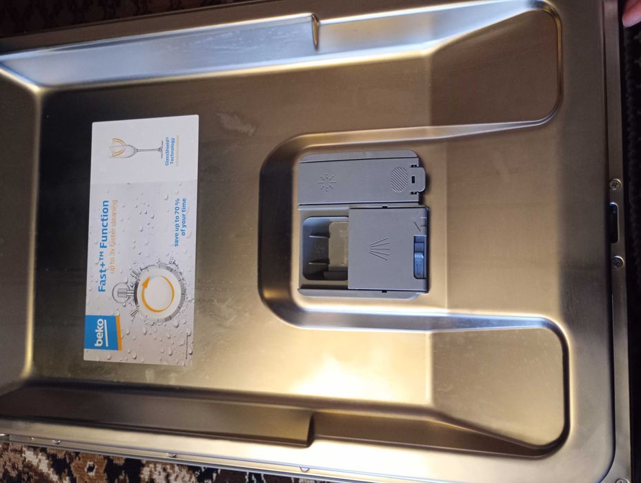 Zmywarka pod zabudowę