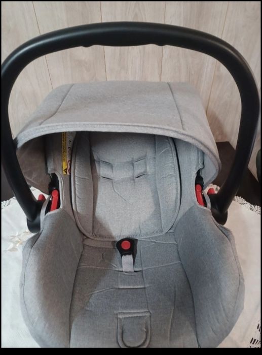 Ovo e Carrinho para Bebé Alba