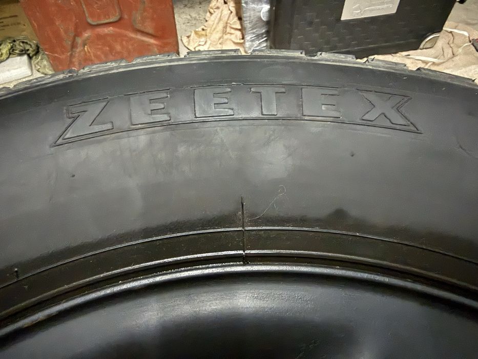 Продам диски з зимовою гумою