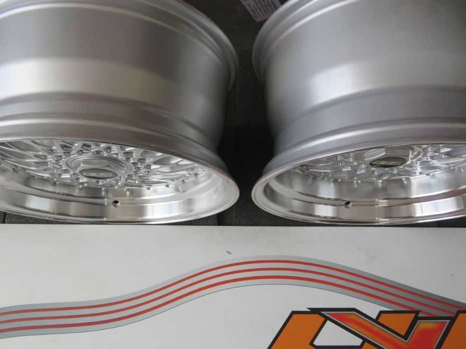 Jantes Look BBS RS 17 x 8.5 et20 + 10 et 15  4x100 / 114.3