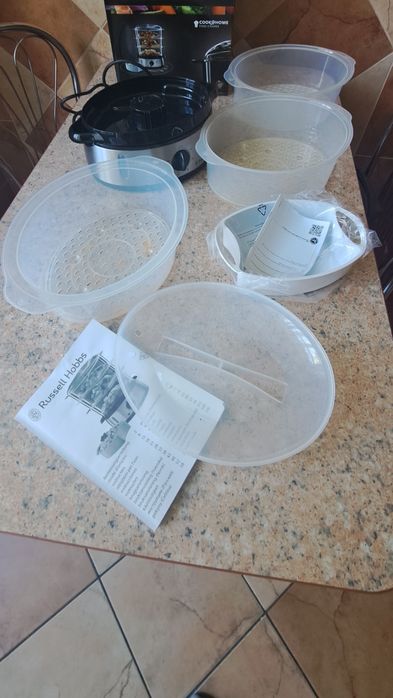 Sprawny 1raz używany parowar Russel Hobbs