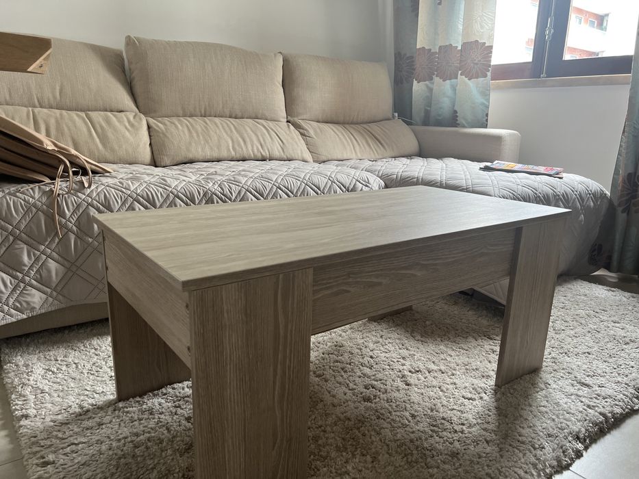 Impeccable Sanper Coffee Table64740033832579121