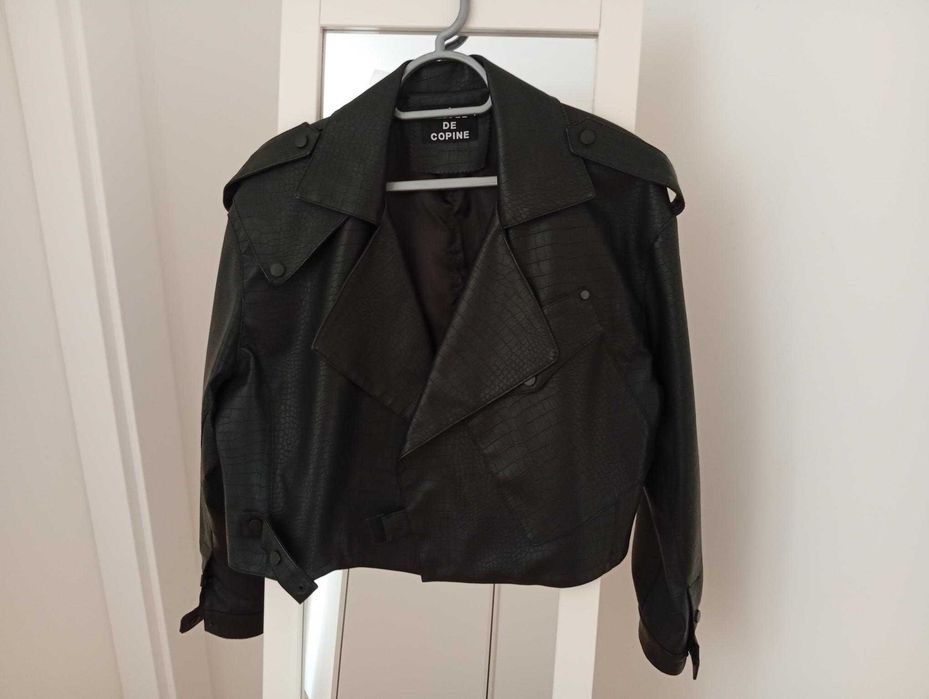 Casaco de pele em óptimo estado - veste até M