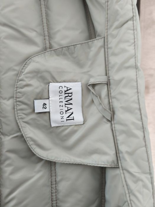 Пальто тепле Армані , вигляд ідеальний після хімчистки розмір 42