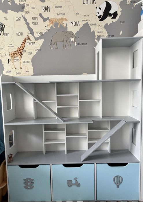 Парковка-гараж для машинок