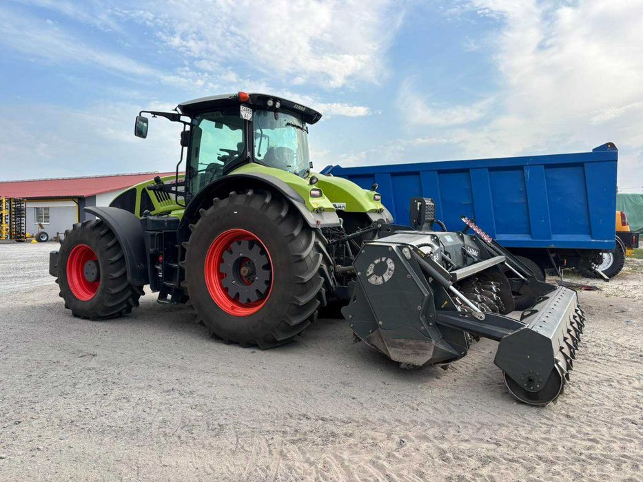 Трактор Class Axion 940