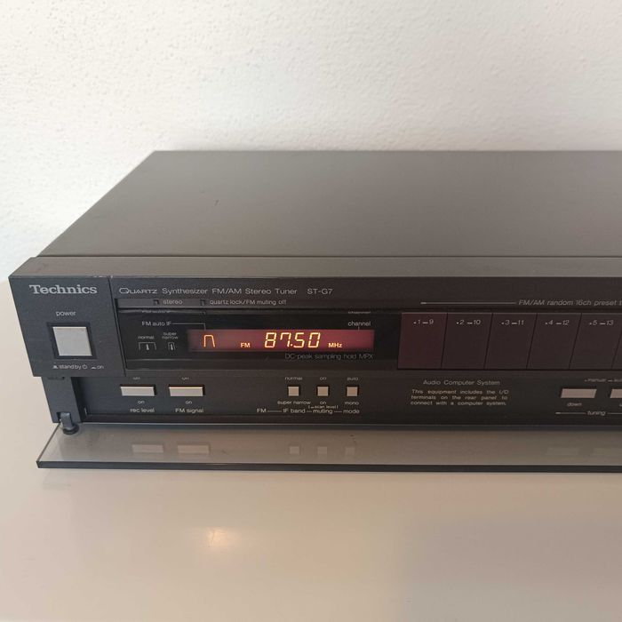 Tuner Technics ST-G7 Quartz Synthesizer