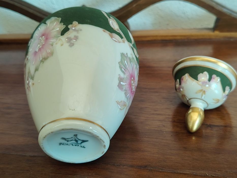 Pote Vista Alegre com Flores