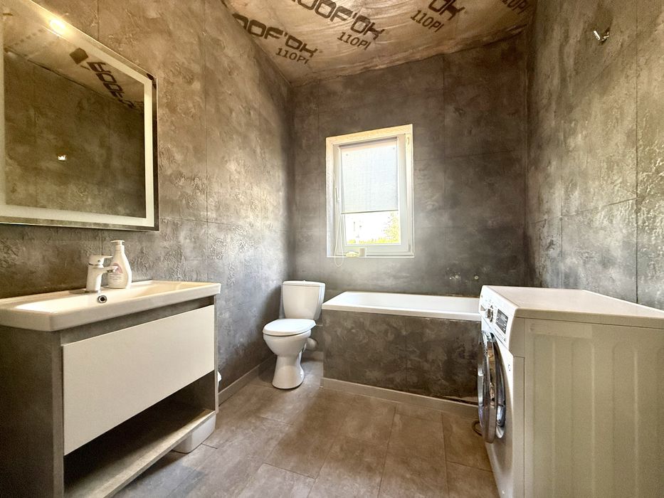 Будинок 90 м.кв. на 5 сотках