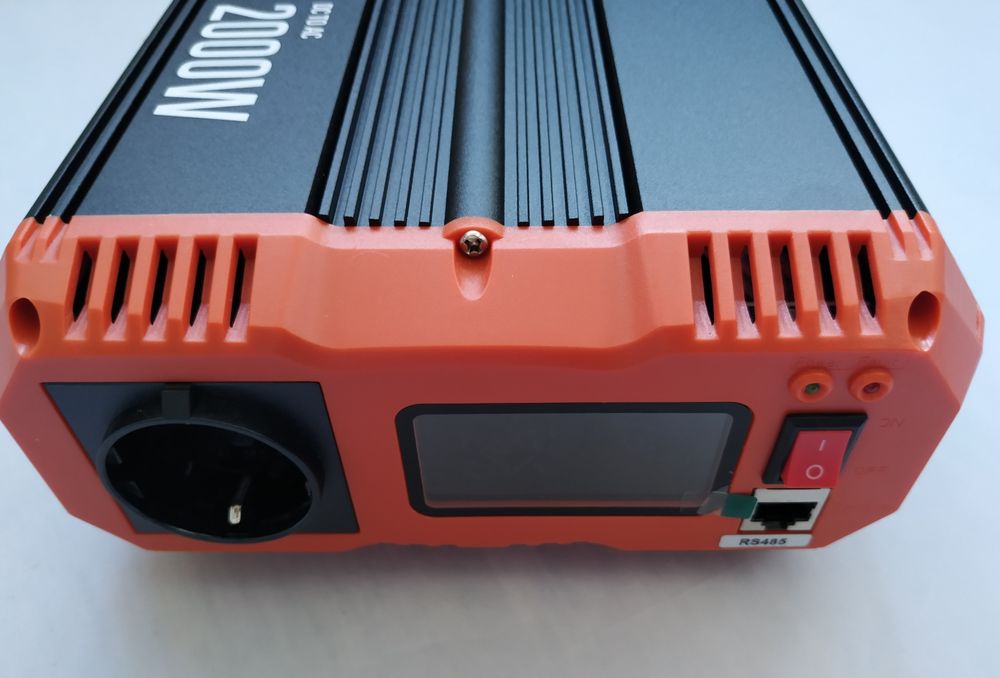 Інвертор  FCHAO  номінал 2000w, пік 4000w