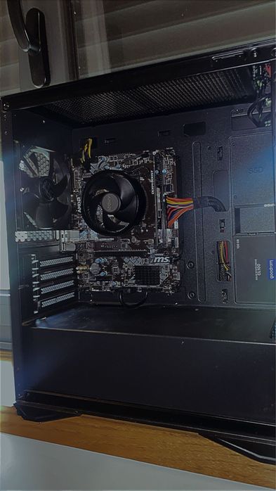 PC Gaming / Trabalho - Motherboard MSI A320M-A PRO + SSD 120GB - Barato
