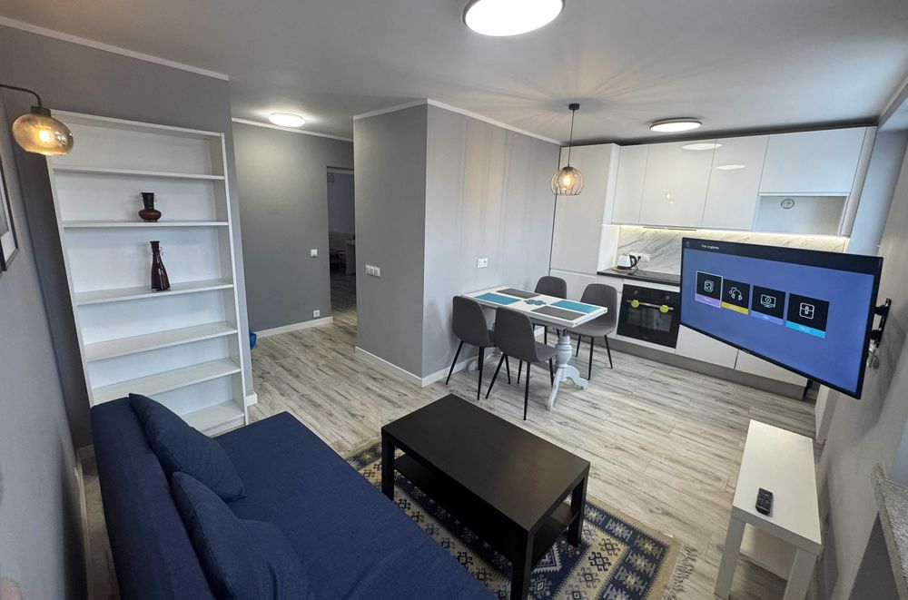 37m2, sypialnia, salon, miejsce postojowe, blisko centrum i morza