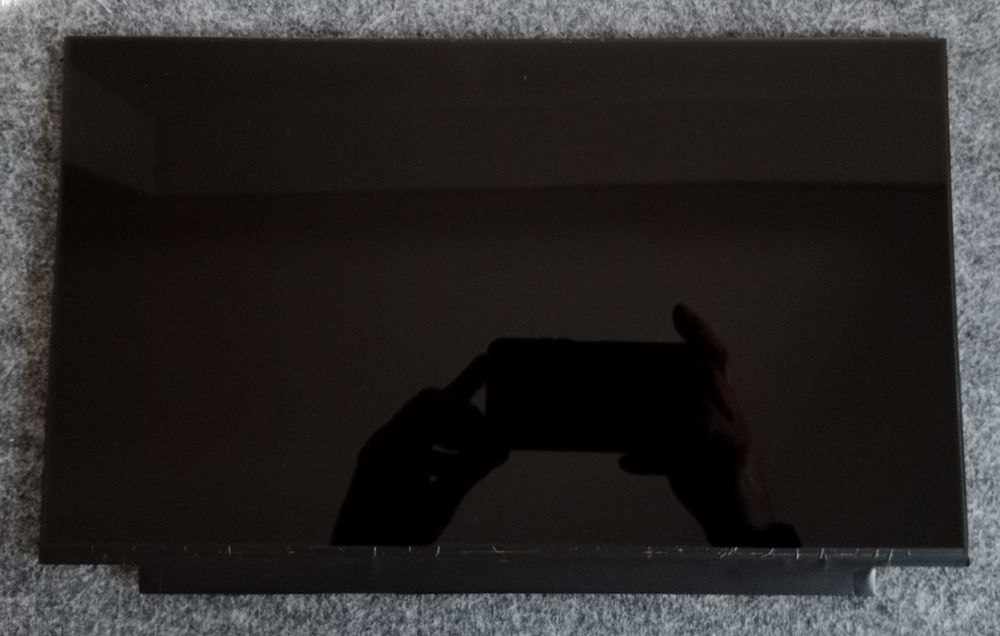 Matryca dotykowa LG  LED IPS połysk 15,6 " 1920 x 1080 LP156WFD