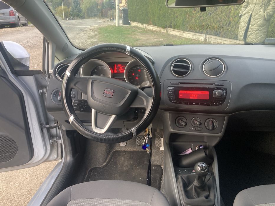 Seat ibiza 1,2 benzyna
