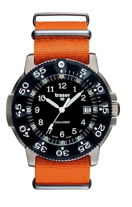 Zegarek Traser P6506 Commander Titanium