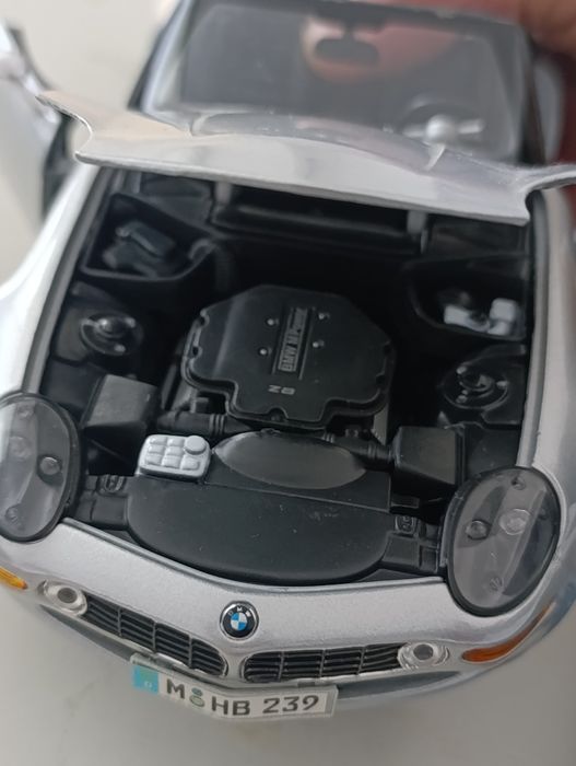 Автомодели БМВ 1:18