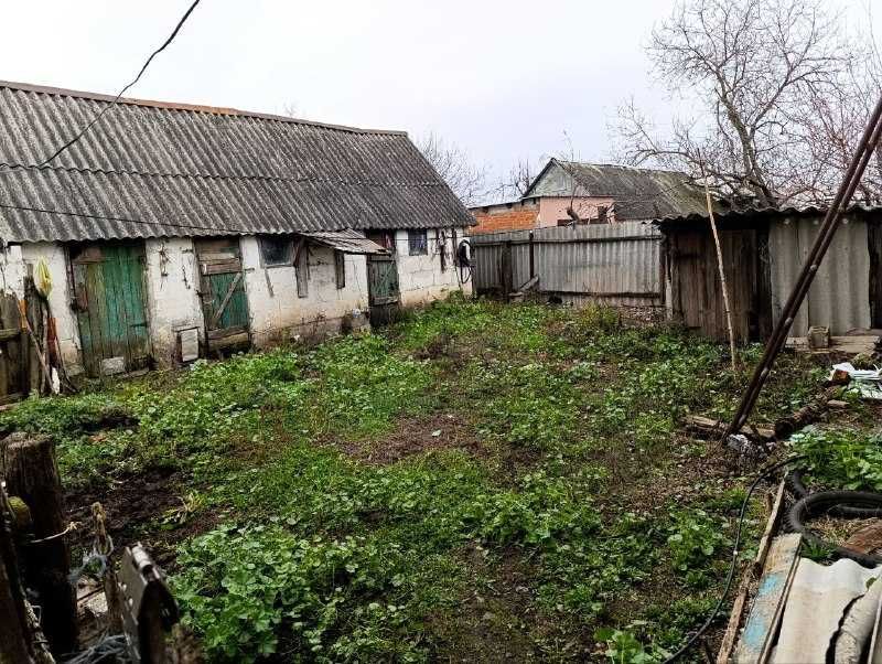 Житловий будинок. с.Серпневе.Валківський район.Харківська область