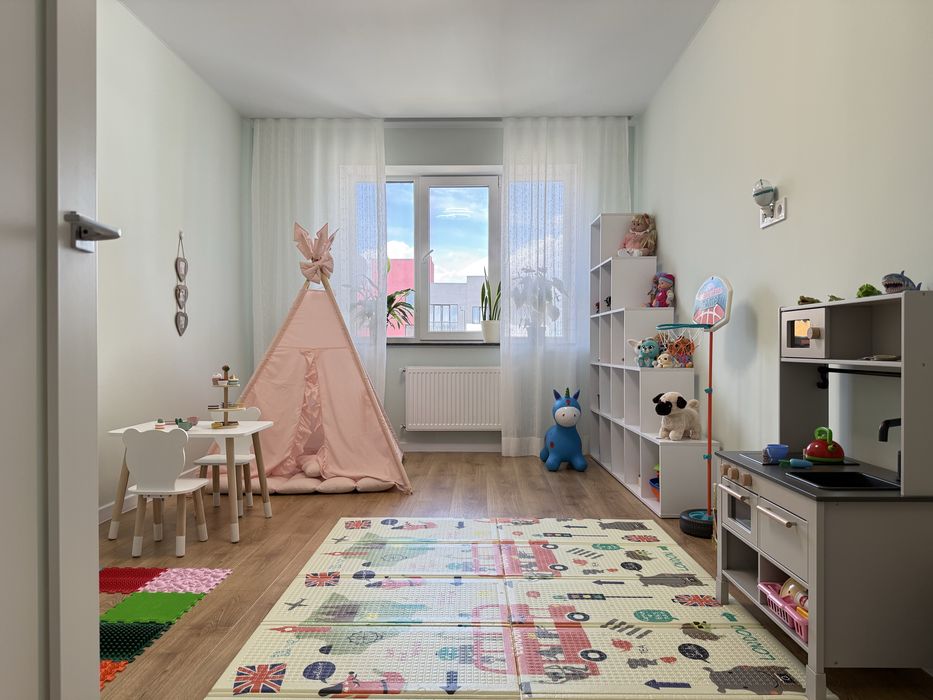 3-Кімнатна 88 кв.м. «На Щасливому» з Ремонтом! Меблі! Техніка!