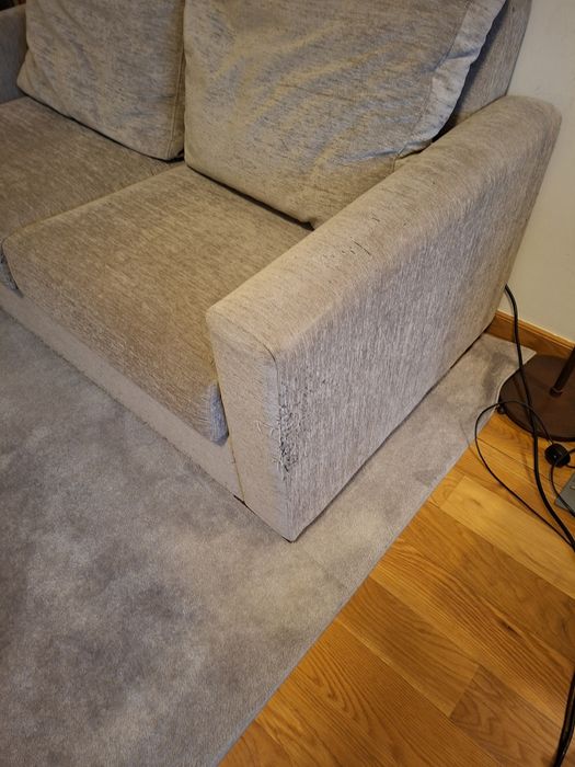 SOFÁ 1.50x0.80 com cama 1.80x1.00