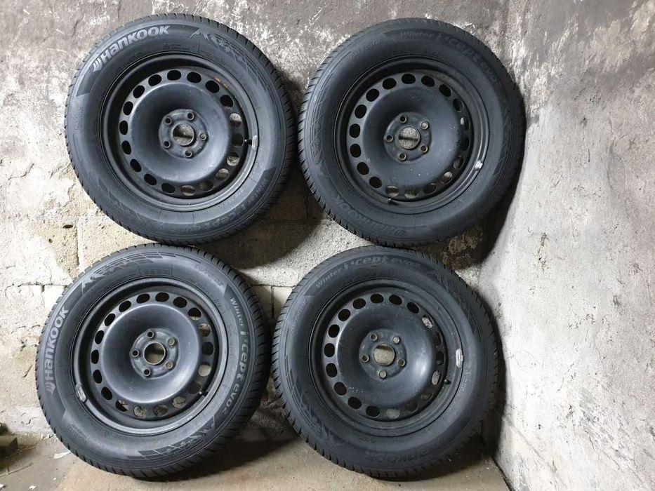 Felgi stal Passat B8 T-roc Karoq R16 5x112 opony zima 215/60R16 7,3mm
