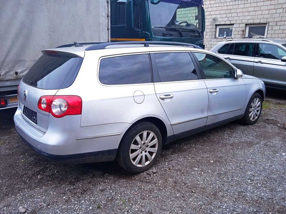 Na części VW Passat B6 kombi lakier LA7W silnik BMP skrzynia KDN