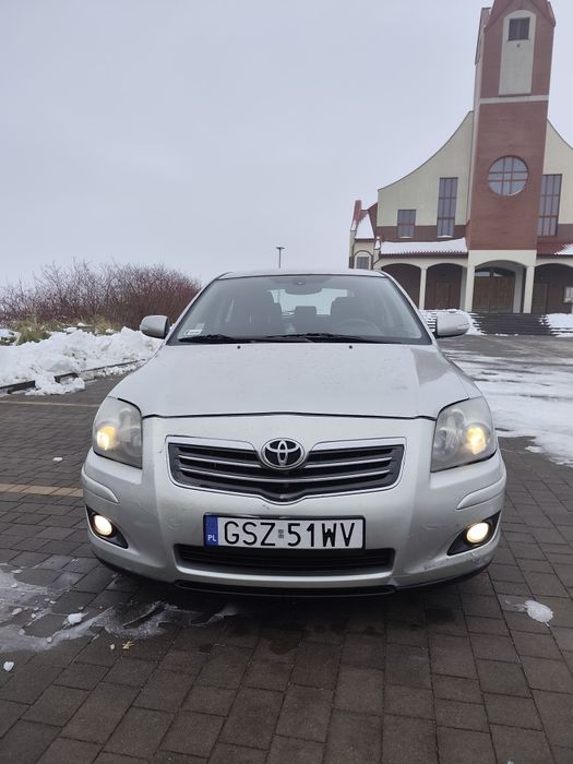 Toyota Avensis T25 1.8 Benzyna 2005