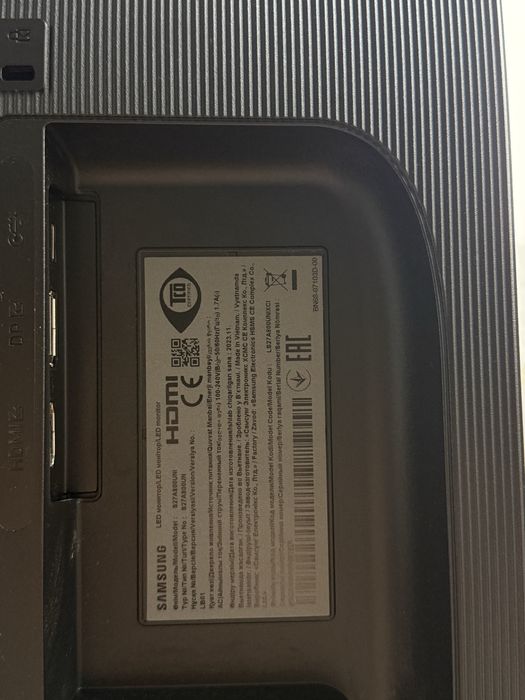 Монітор Samsung ViewFinity S8 (S27A800UNI)