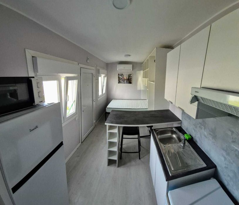 Casa móvel, 2 estudios Mobiliados por contentor! Pronta para Airbnb ou morar!