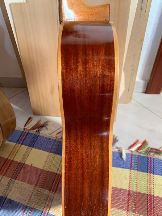 Guitarra classica antigua