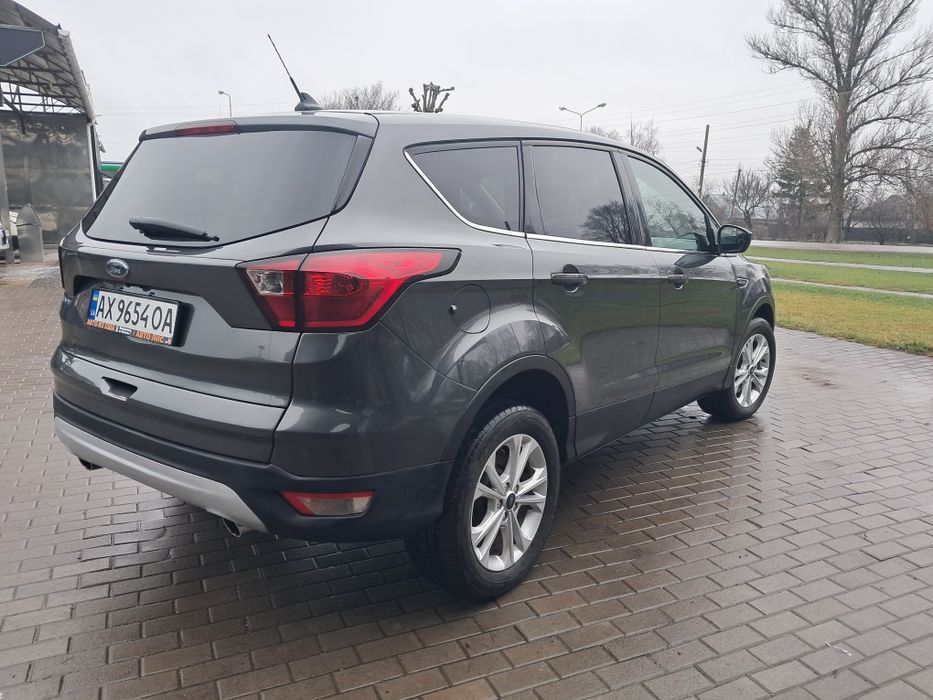 Ford Escape 42 тысяч оригинальный пробег