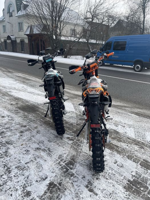 Мотоцикл ProFactory 300NB