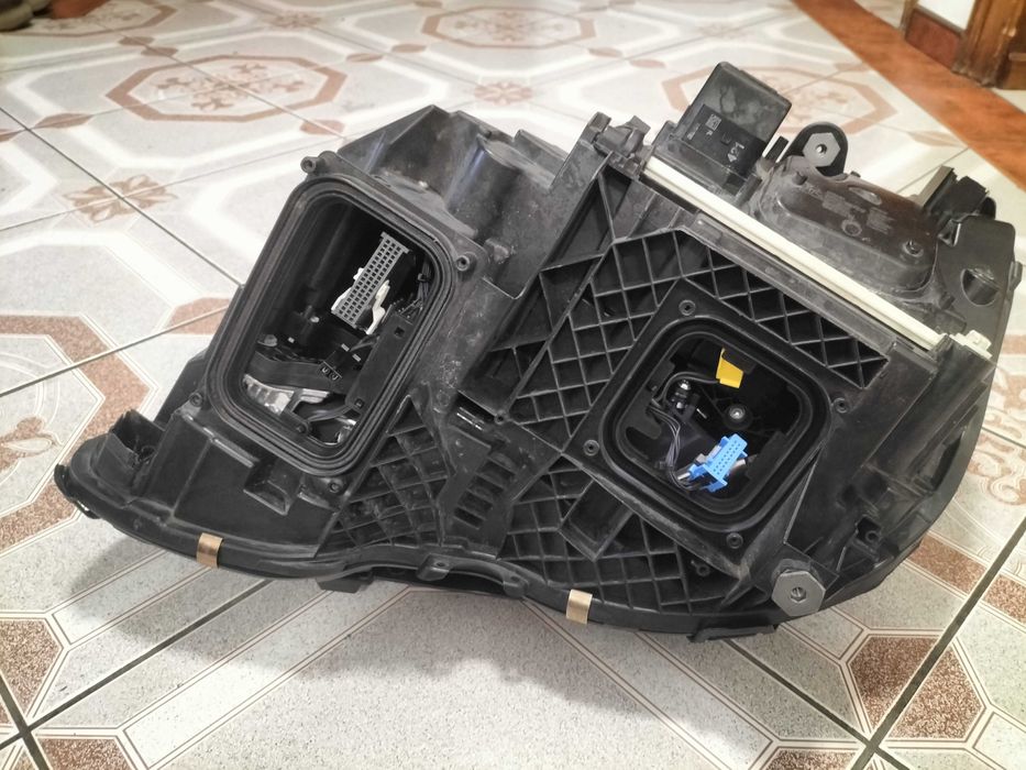 Mercedes  E klasa W212 prawa lampa full LED po lifcie