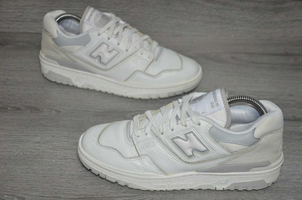 Продам кросівки шкіряні ФІРМА New Balance 550