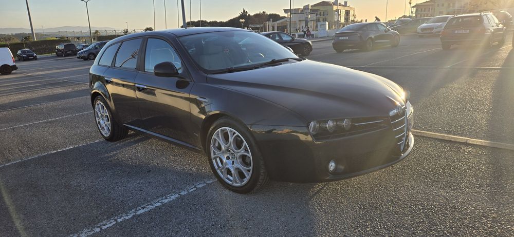 Alfa 159 sportwagen 1.9 jtdm cx. Automatica