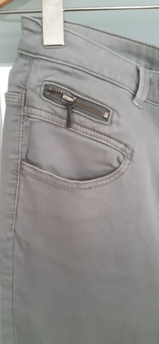 Spodnie bardzo razciągliwe STRETCH