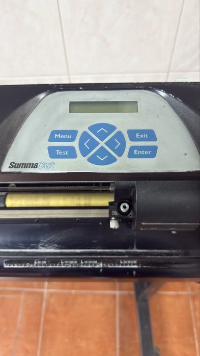 Plotter corte Summa D120