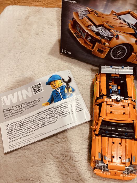 LEGO Technic Fast & Furious Toyota Supra MK4 42204